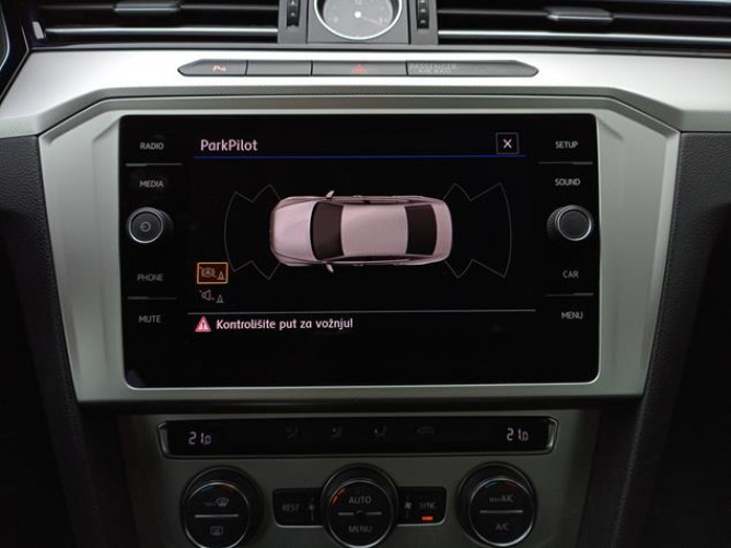 Volkswagen Passat B8 2.0 Tdi Comfortline 