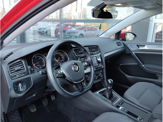Volkswagen Golf 7 1.6 TDI Comfort 