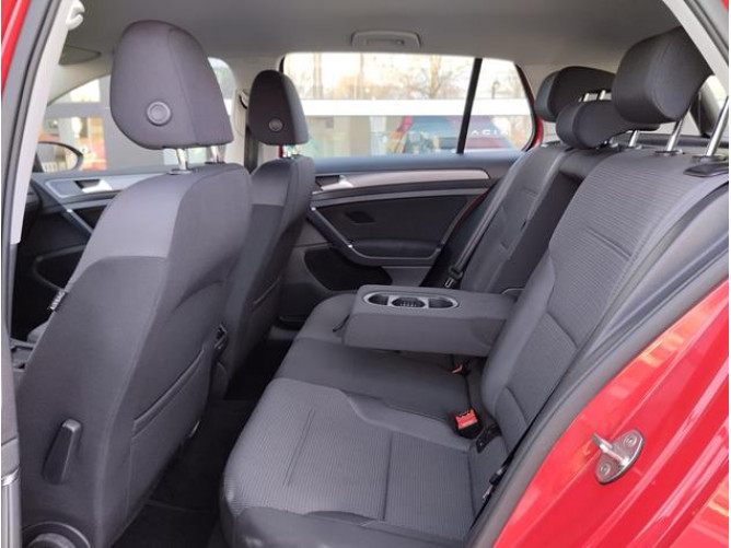 Volkswagen Golf 7 1.6 TDI Comfort 