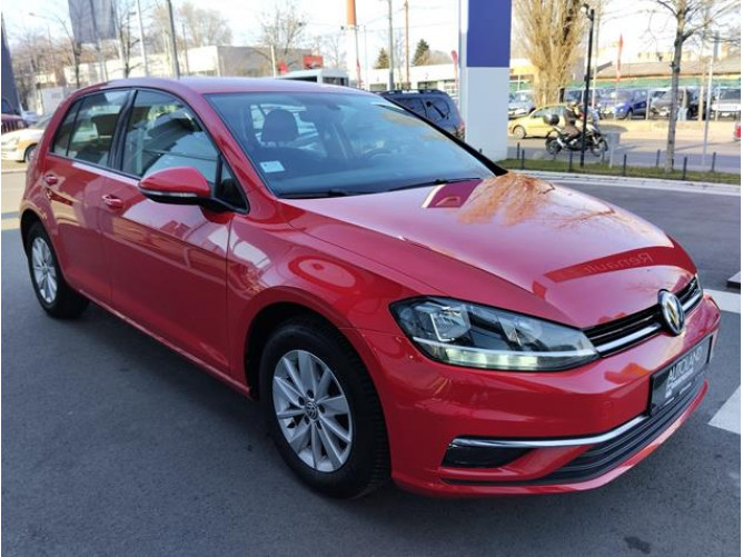 Volkswagen Golf 7 1.6 TDI Comfort 