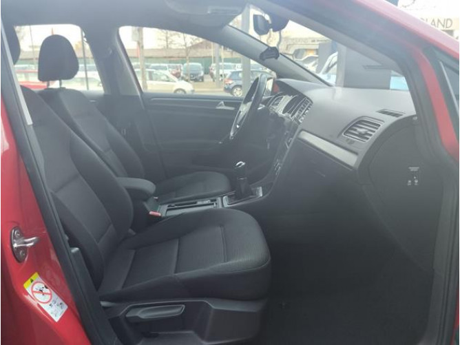 Volkswagen Golf 7 1.6 TDI Comfort 