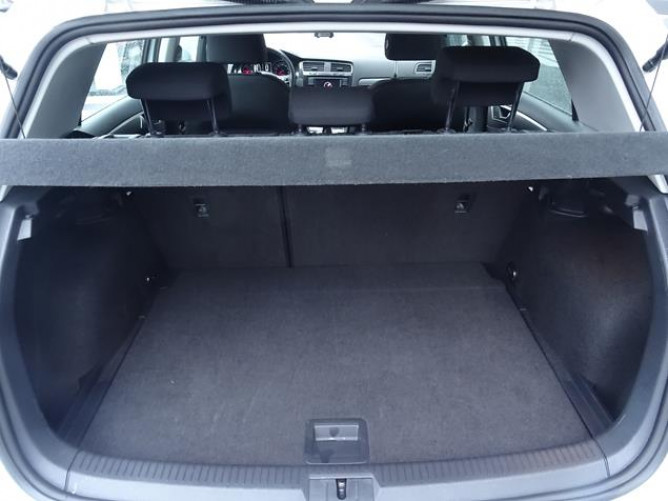 Volkswagen Golf 7 1.6 TDI Trendline 