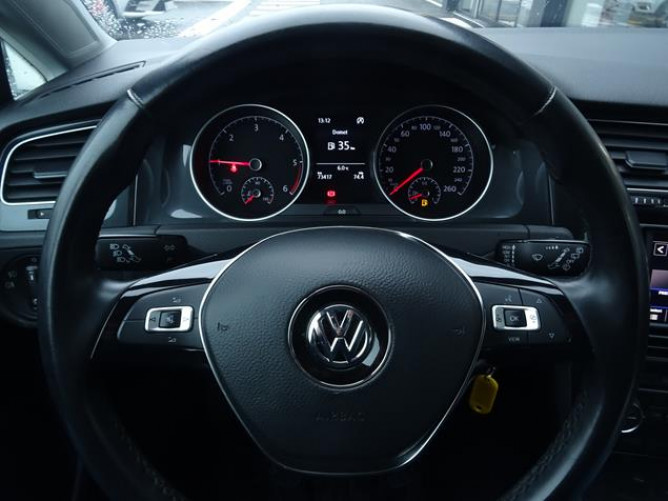Volkswagen Golf 7 1.6 TDI Trendline 