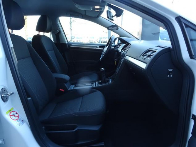 Volkswagen Golf 7 1.6 TDI Trendline 
