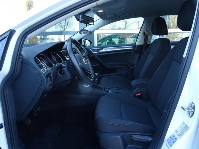 Volkswagen Golf 7 1.6 TDI Trendline 