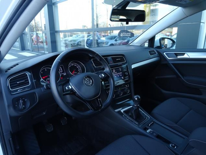 Volkswagen Golf 7 1.6 TDI Trendline 