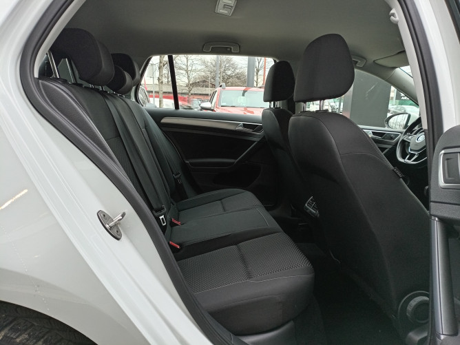 Volkswagen Golf 7 1.6 TDI Trendline 