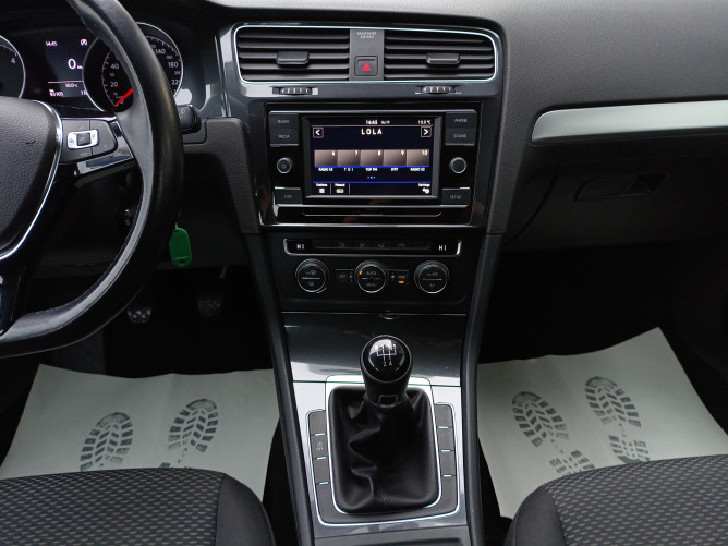 Volkswagen Golf 7 1.6 TDI Trendline 