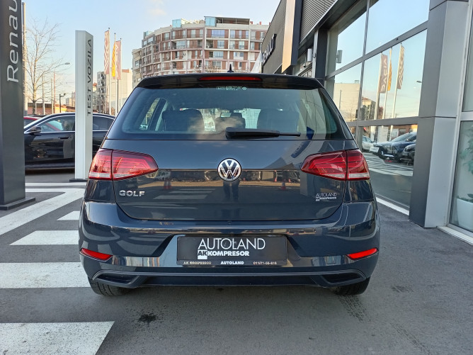 Volkswagen Golf 7 1.6 TDI Trendline 