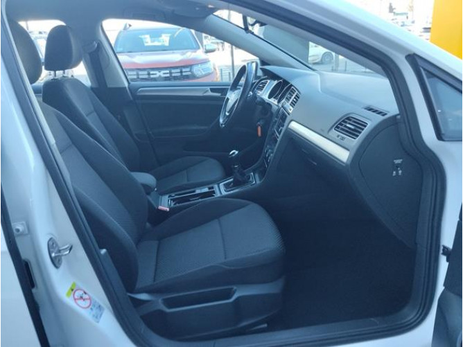 Volkswagen Golf 7 1.6 TDI Trendline 