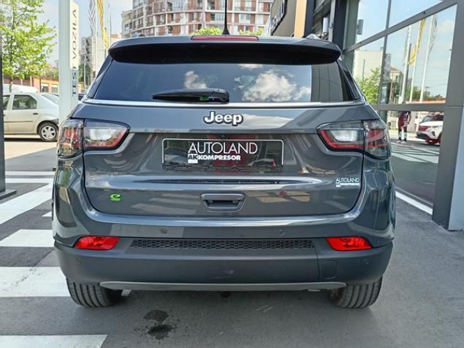 Jeep Compass 1.5 Hybrid 