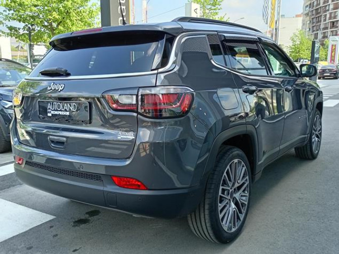 Jeep Compass 1.5 Hybrid 