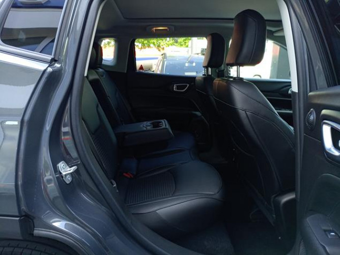 Jeep Compass 1.5 Hybrid 