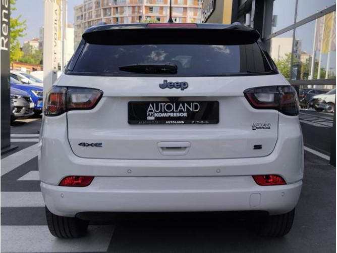 Jeep Compass 4Xe LIMITED S 