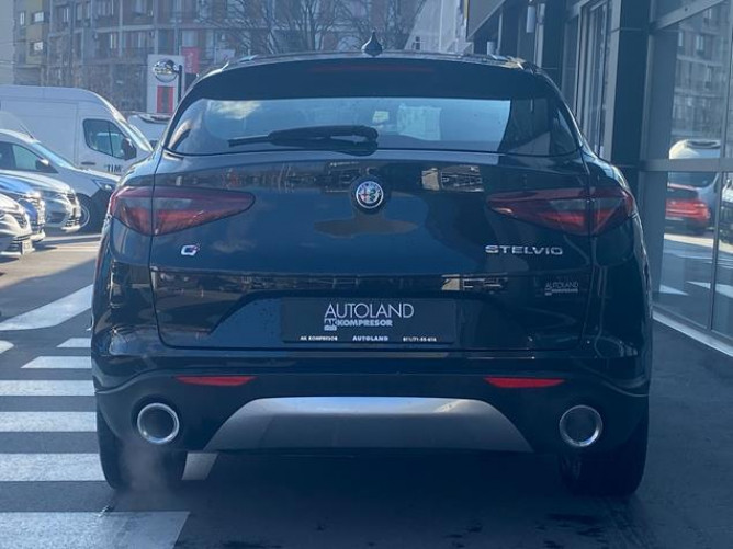 Alfa Romeo Stelvio 2.0 Q4 AUT 