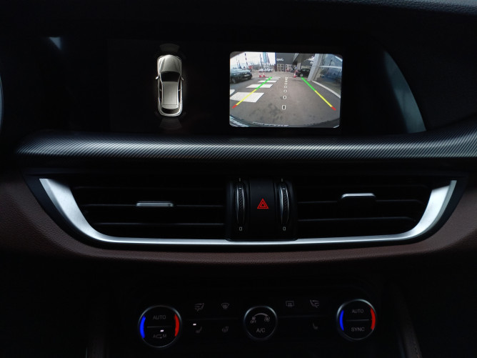 Alfa Romeo Stelvio 2.0 Q4 