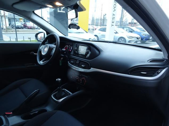 Fiat Tipo 1.4 POP 