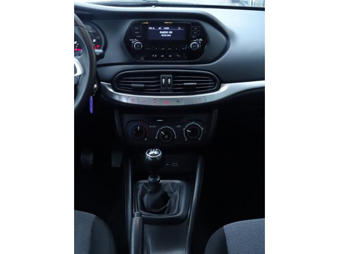 Fiat Tipo 1.4 Easy 