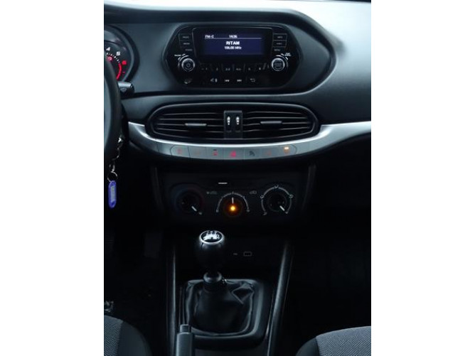 Fiat Tipo 1.4 Easy 